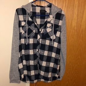 Plaid button down with hood SZ L, worn once
